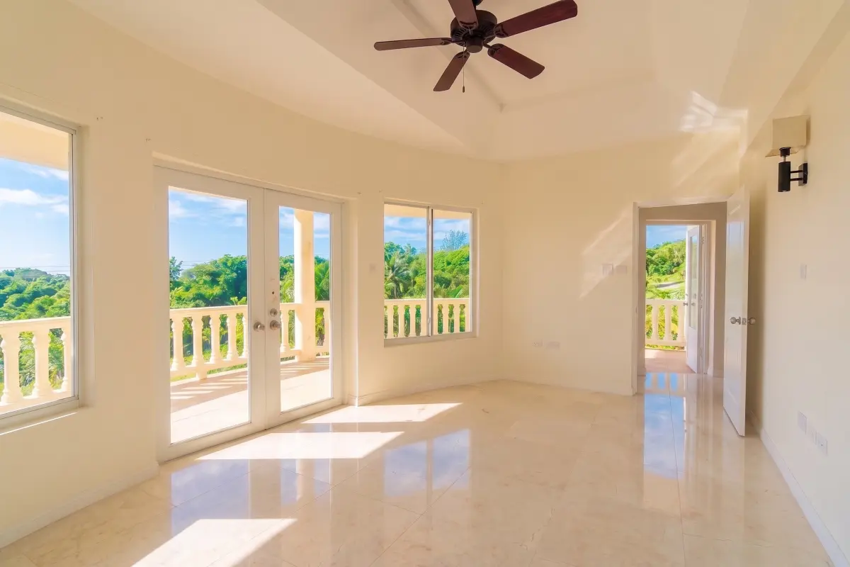  Image of Residential - 4 Bedrooms - 5 Bathrooms for sale in St. Vincent-Canash, Ratho Mill-St. Vincent & the Grenadines, Image 14