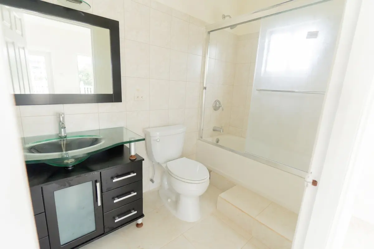  Image of Residential - 4 Bedrooms - 5 Bathrooms for sale in St. Vincent-Canash, Ratho Mill-St. Vincent & the Grenadines, Image 20