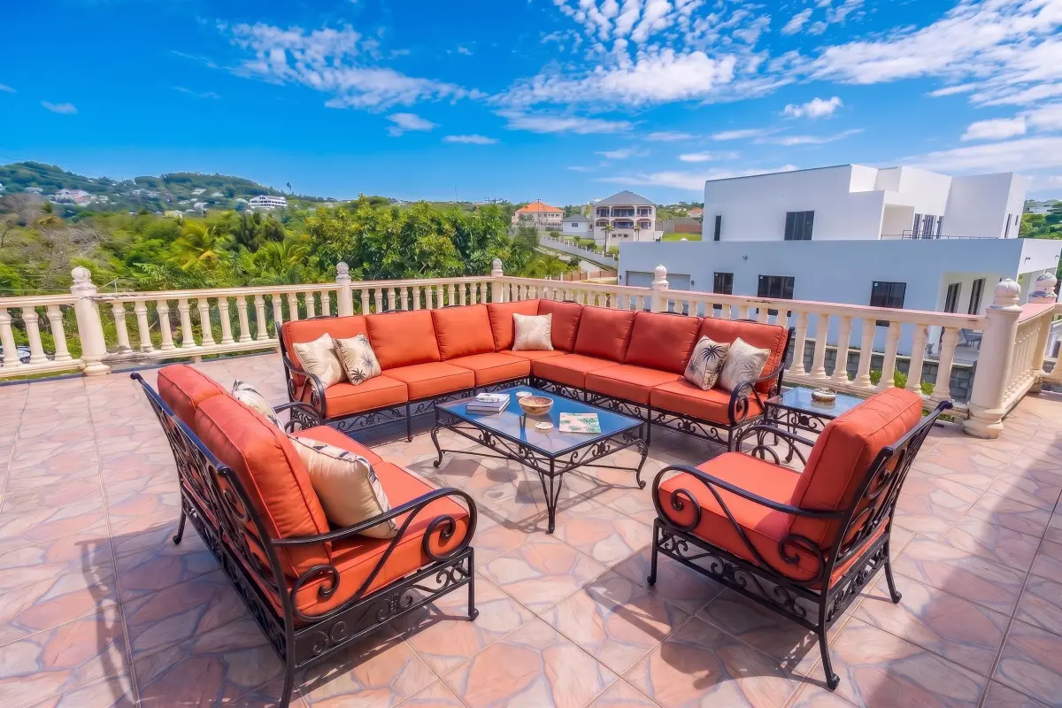 Image of Residential - 4 Bedrooms - 5 Bathrooms for sale in St. Vincent-Canash, Ratho Mill-St. Vincent & the Grenadines, Image 11