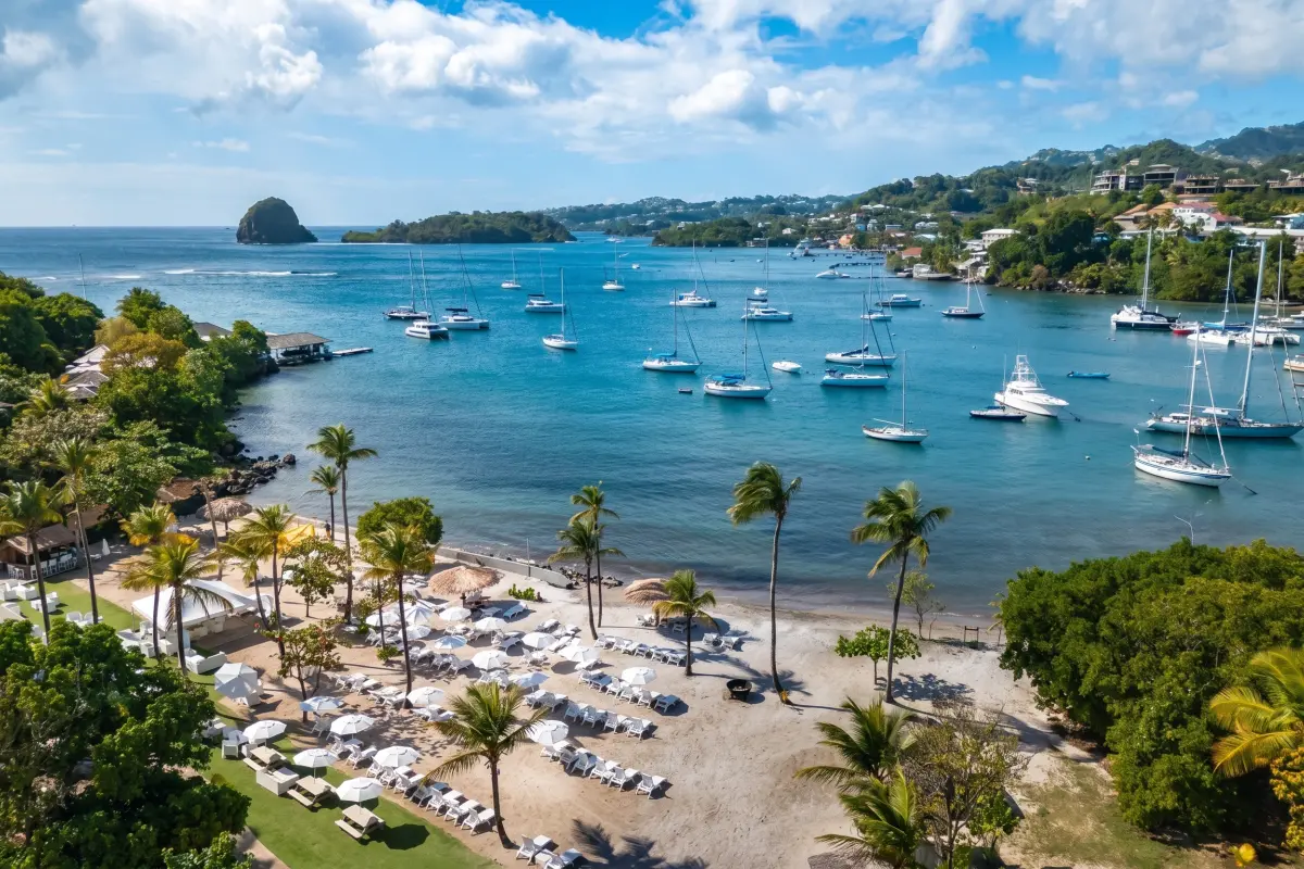  Image of Residential - 4 Bedrooms - 5 Bathrooms for sale in St. Vincent-Canash, Ratho Mill-St. Vincent & the Grenadines, Image 23