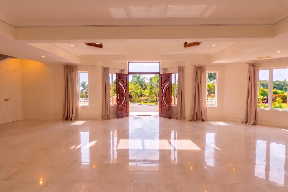  Image of Residential - 4 Bedrooms - 5 Bathrooms for sale in St. Vincent-Canash, Ratho Mill-St. Vincent & the Grenadines, Image 6