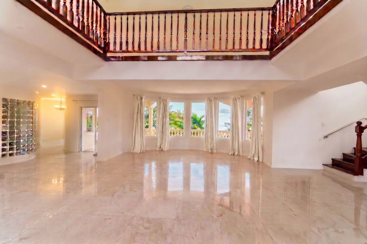  Image of Residential - 4 Bedrooms - 5 Bathrooms for sale in St. Vincent-Canash, Ratho Mill-St. Vincent & the Grenadines, Image 7