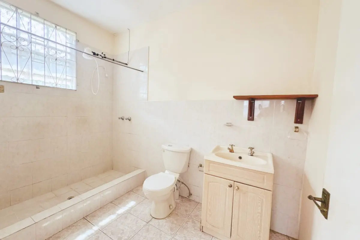  Image of Luxury Homes - 2 Bedrooms - 3 Bathrooms for sale in St. Vincent-Pembroke-St Vincent and the Grenadines, Image 8
