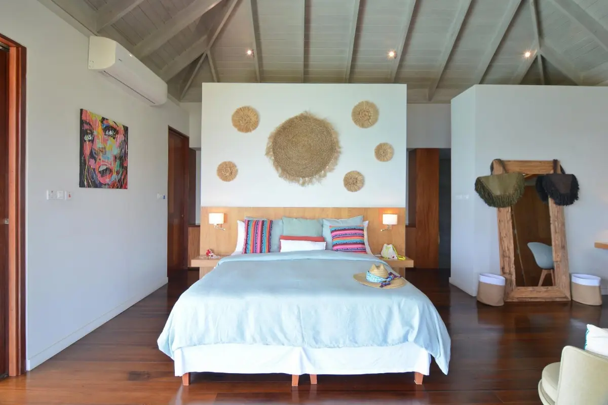 Image of Luxury Homes - 3 Bedrooms - 4 Bathrooms for Sale in Bequia-Ocar-St Vincent and the Grenadines, Image 5