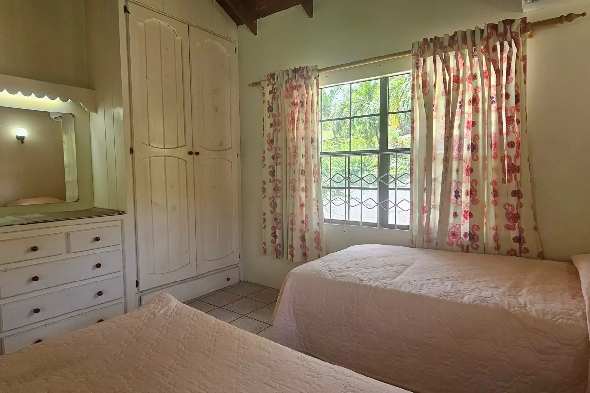 Image of Luxury Homes - 4 Bedrooms - 2 Bathrooms for sale in Bequia-Lower Bay-St Vincent and the Grenadines, Image 19
