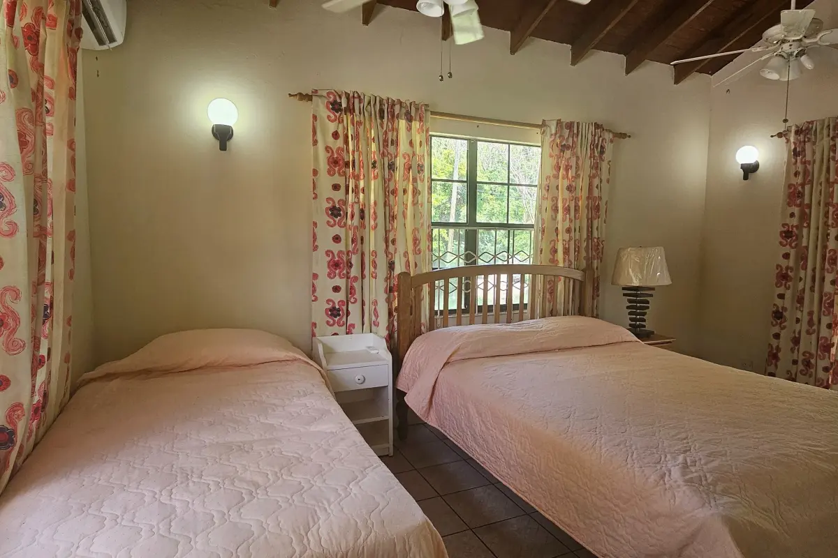  Image of Luxury Homes - 4 Bedrooms - 2 Bathrooms for sale in Bequia-Lower Bay-St Vincent and the Grenadines, Image 16