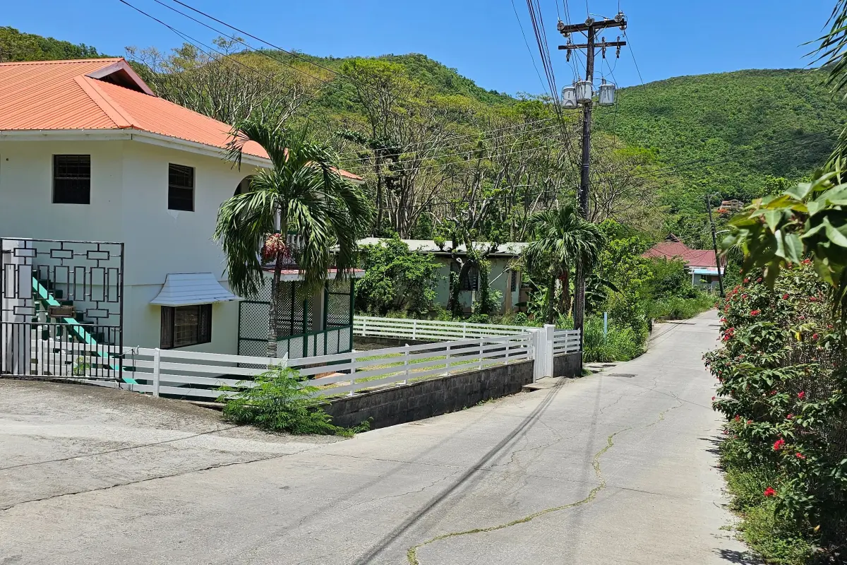  Image of Luxury Homes - 4 Bedrooms - 2 Bathrooms for sale in Bequia-Lower Bay-St Vincent and the Grenadines, Image 25