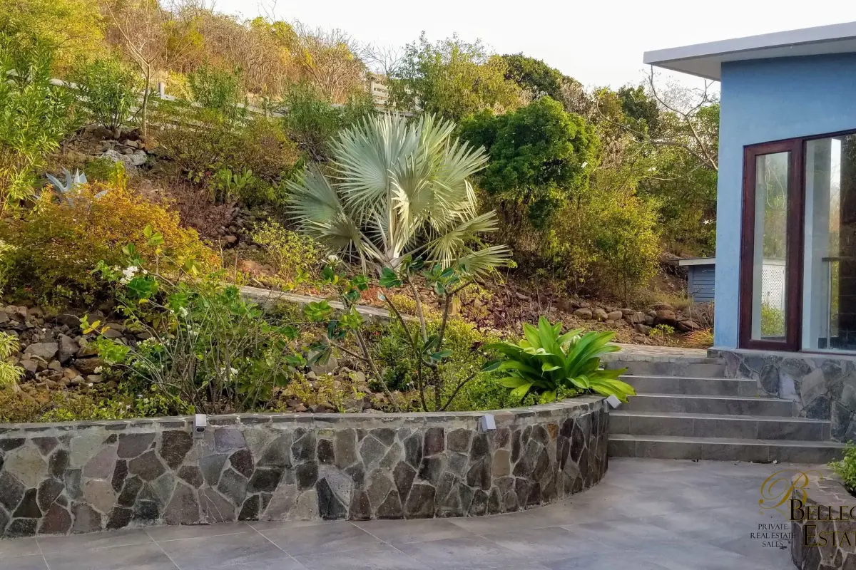 Image of Luxury Homes - 3 Bedrooms - 4 Bathrooms for Sale in Bequia-Crescent Bay-St Vincent and the Grenadines, Image 5