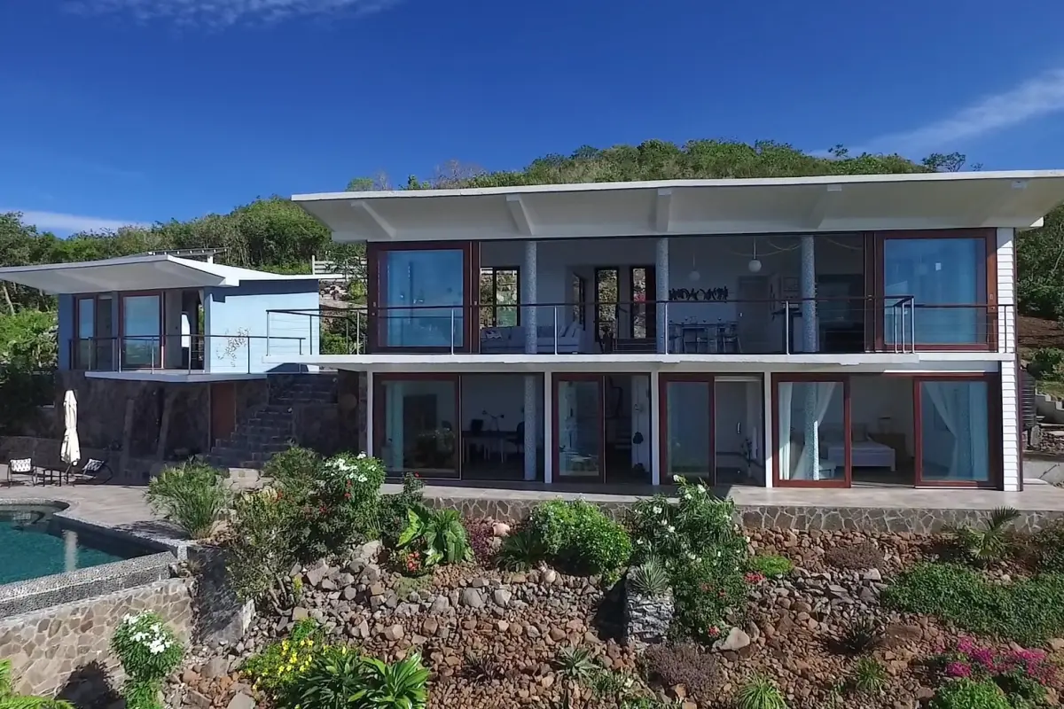  Image of Luxury Homes - 3 Bedrooms - 4 Bathrooms for sale in Bequia-Crescent Bay-St Vincent and the Grenadines, Image 6
