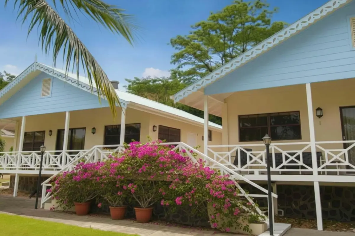  Image of Resorts & Private Islands - 8 Bedrooms - 6 Bathrooms for sale in Bequia-Lower Bay-St. Vincent & the Grenadines, Image 17
