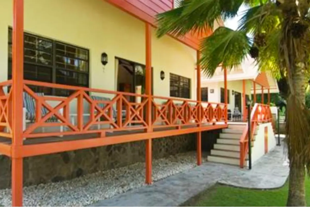 Image of Luxury Homes - 4 Bedrooms - 2 Bathrooms for Sale in Bequia-Lower Bay-St. Vincent & the Grenadines, Image 3