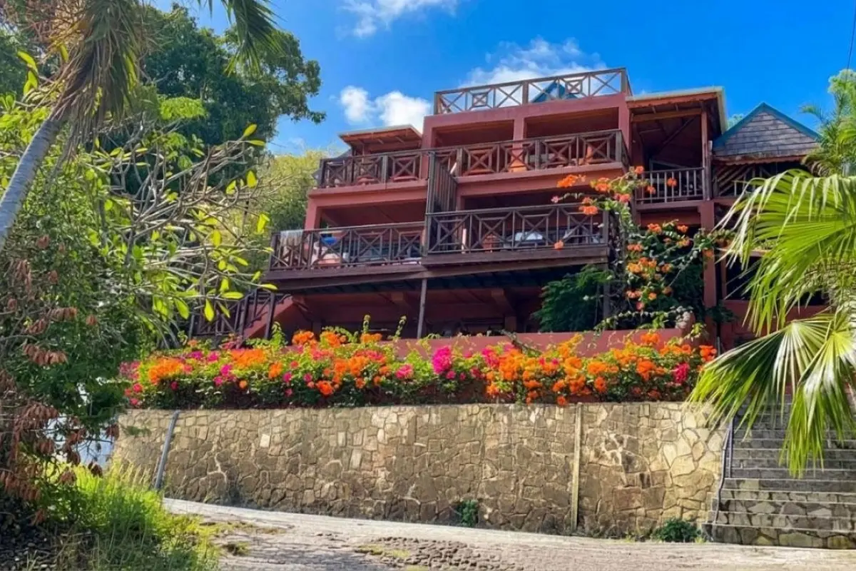 Image of Resorts & Private Islands - 6 Bedrooms - 7 Bathrooms for Sale in Bequia-Lower Bay-St. Vincent & the Grenadines, Image 1